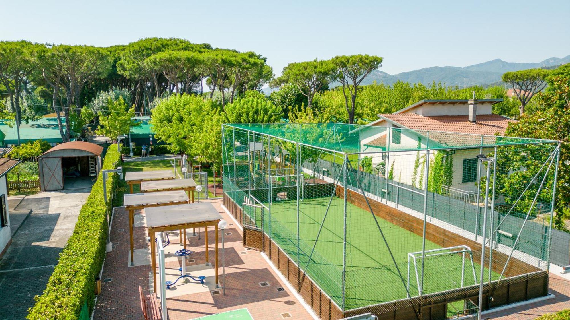 Camping Apuano Marina di Massa Exterior photo